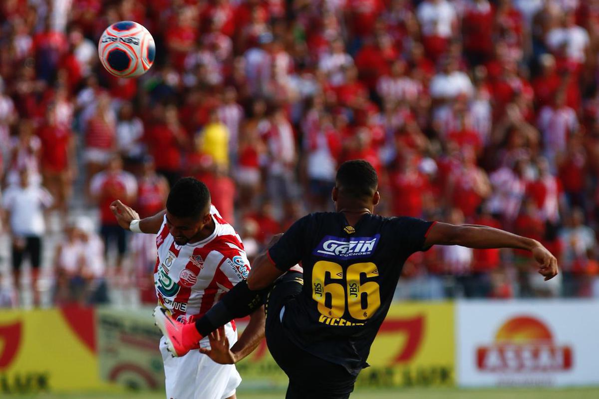 Nutico e Sport se enfrentaram nos Aflitos para o primeiro clssico do ano de 2020 no futebol brasileiro