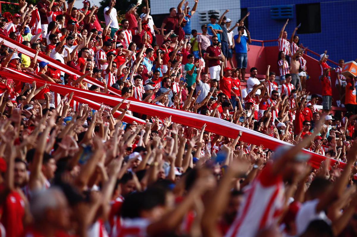 Nutico e Sport se enfrentaram nos Aflitos para o primeiro clssico do ano de 2020 no futebol brasileiro