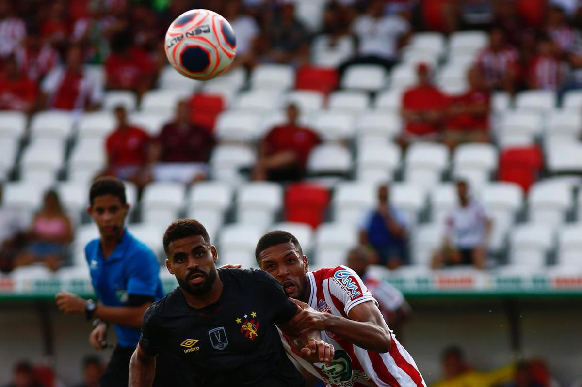 Nutico e Sport se enfrentaram nos Aflitos para o primeiro clssico do ano de 2020 no futebol brasileiro