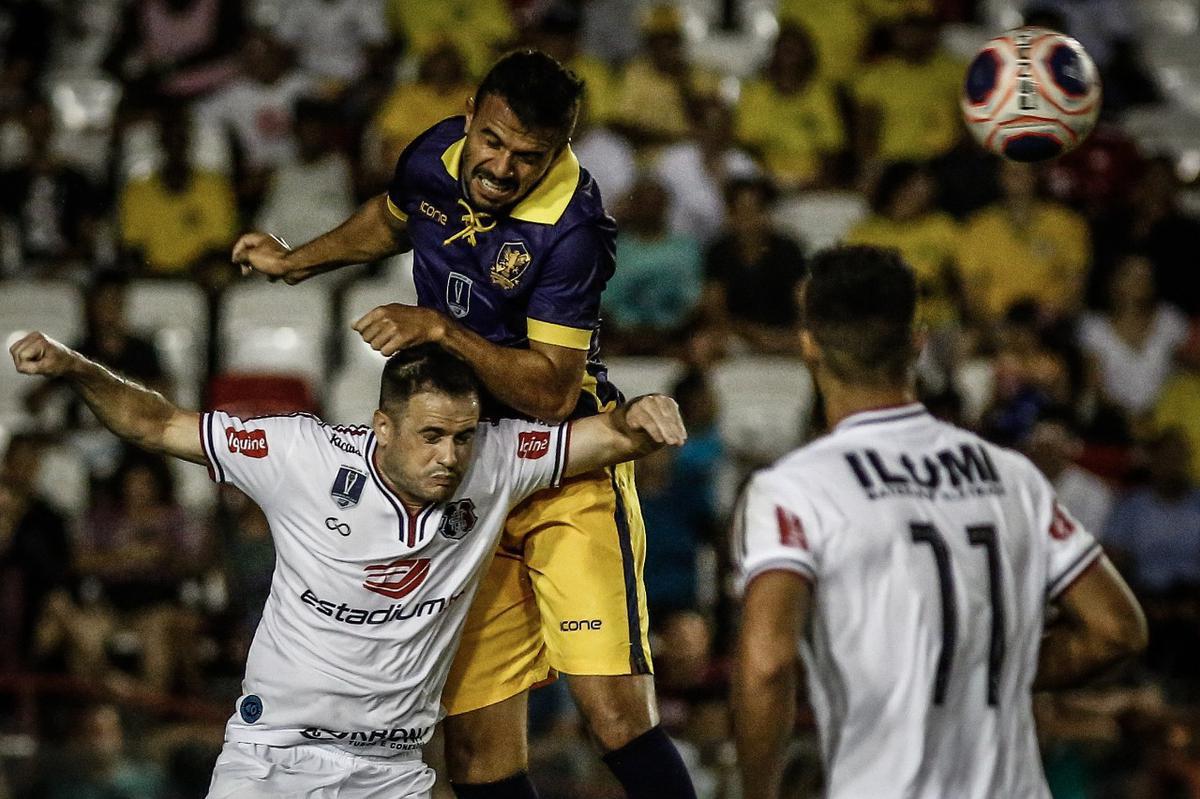 Tricolor conseguiu a virada apenas no segundo tempo contra o Retr