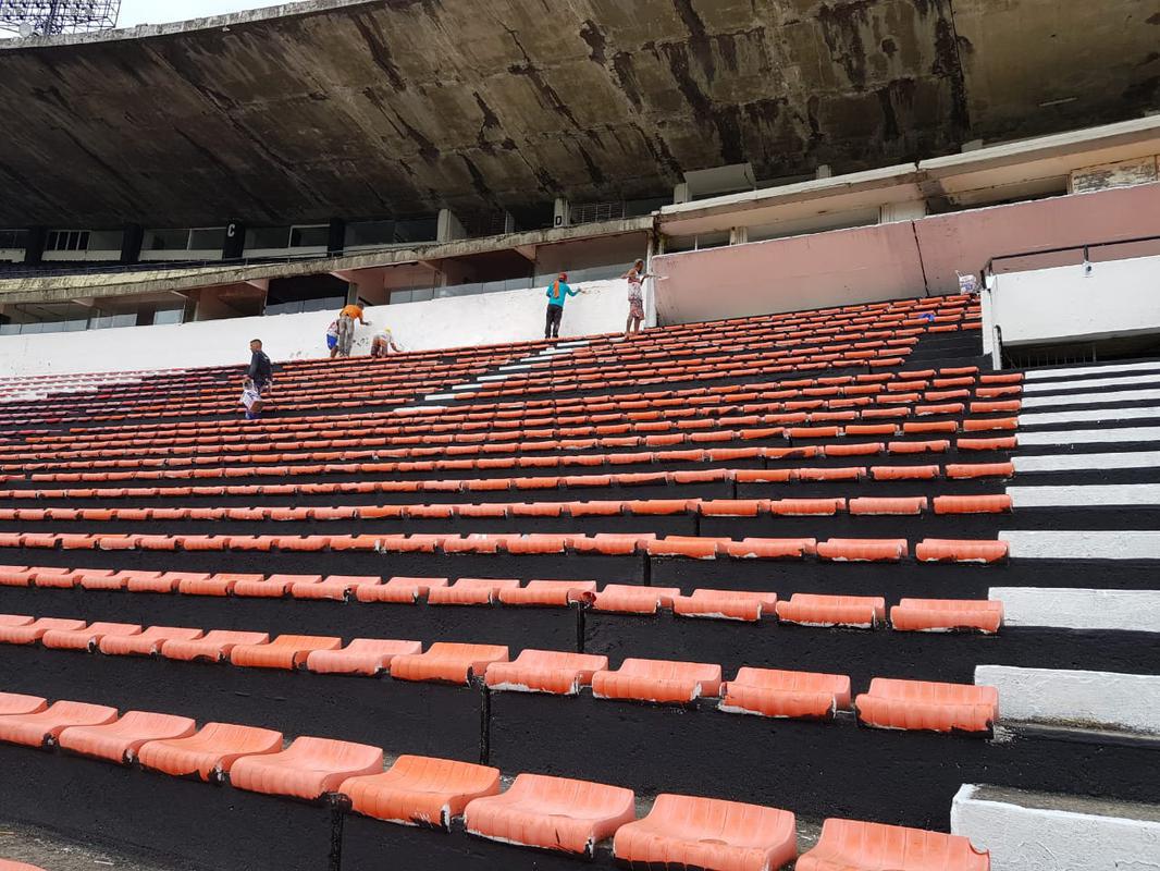 Estdio do Arruda est em fase final de obras de requalificao e de pintura