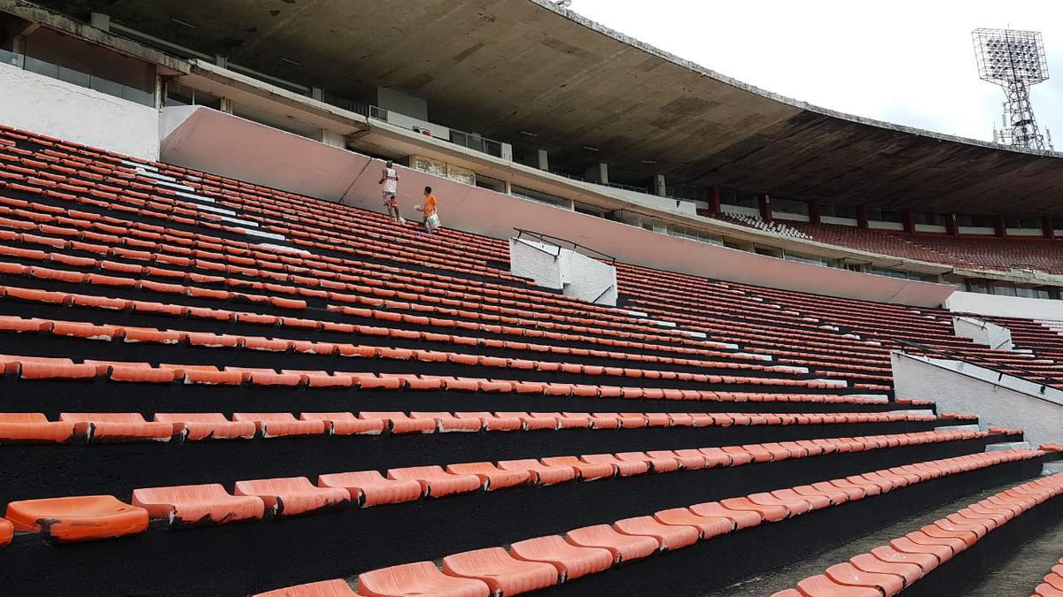 Estdio do Arruda est em fase final de obras de requalificao e de pintura
