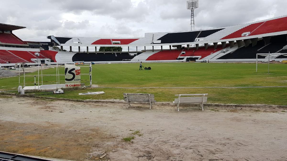 Estdio do Arruda est em fase final de obras de requalificao e de pintura