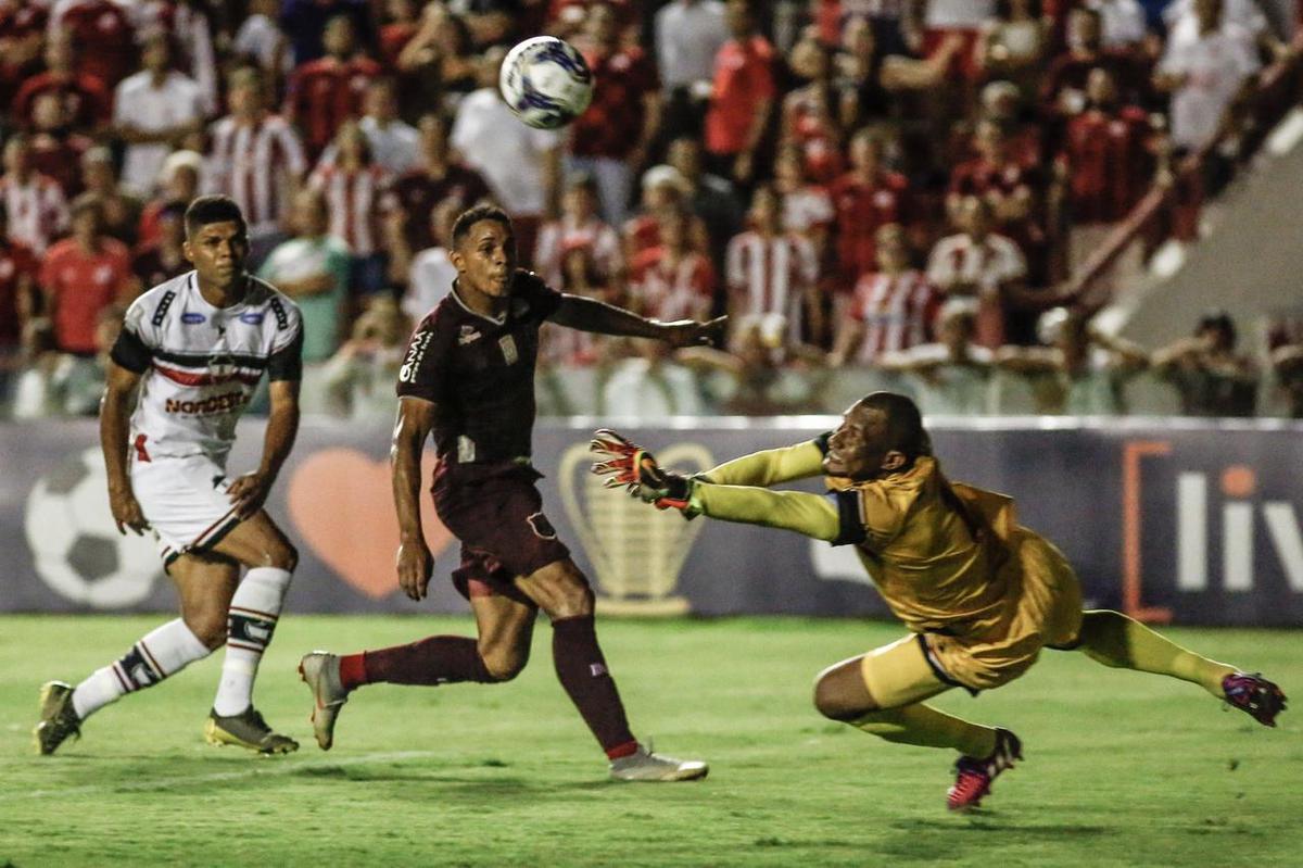 Em partida disputada nos Aflitos, Nutico faz estreia no Nordesto 2020 contra o River-PI, que  comandado por Mrcio Goiano, tcnico que antecedeu Gilmar Dal Pozzo no Timbu