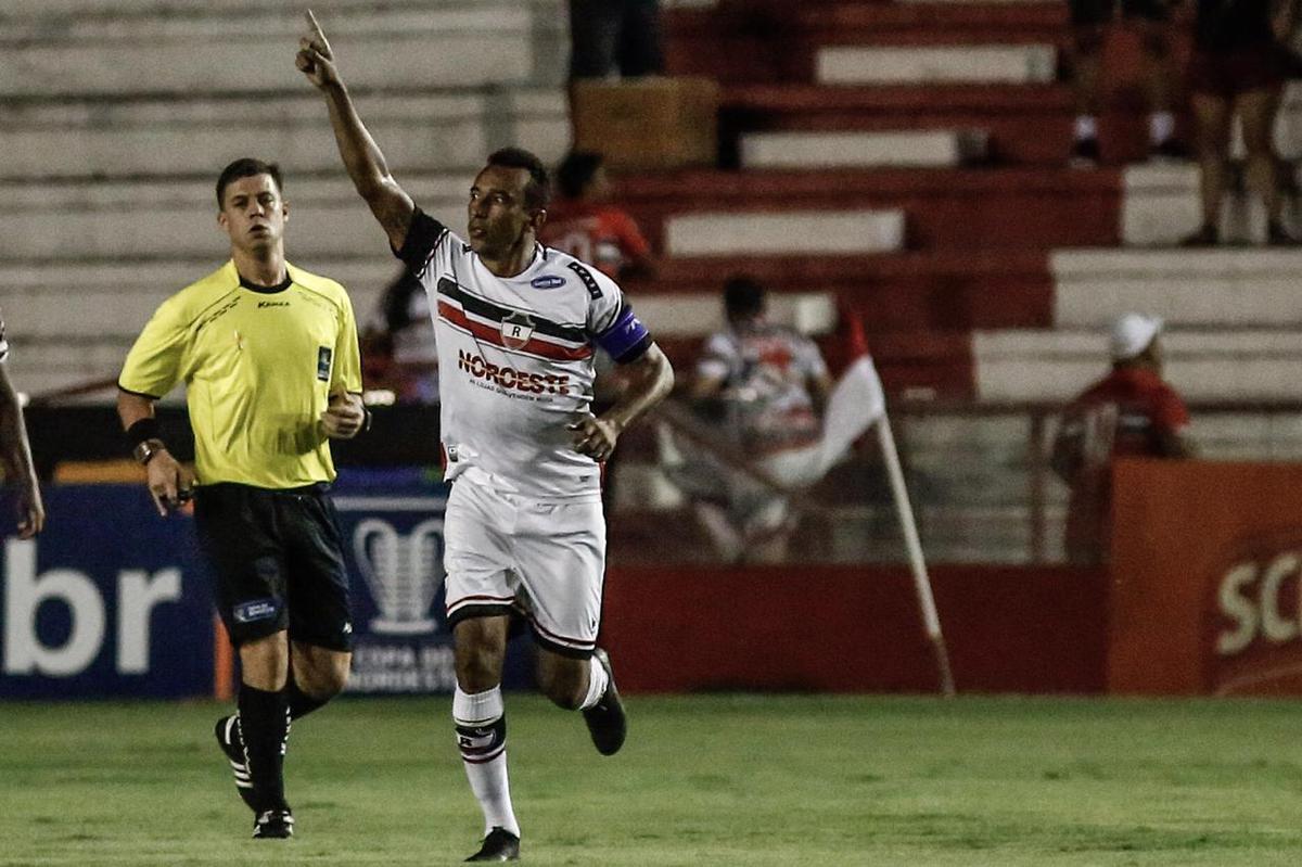 Em partida disputada nos Aflitos, Nutico faz estreia no Nordesto 2020 contra o River-PI, que  comandado por Mrcio Goiano, tcnico que antecedeu Gilmar Dal Pozzo no Timbu