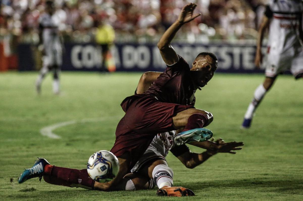 Em partida disputada nos Aflitos, Nutico fez sua estreia no Nordesto 2020