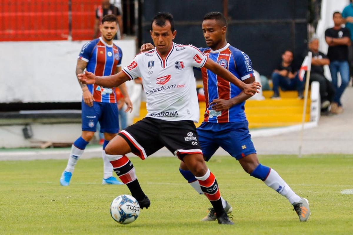 Santa Cruz e Bahia se enfrentaram no Arruda e empataram sem gols na estreia da Copa do Nordeste, em jogo que foi recheado de homenagens a Tiago Cardoso