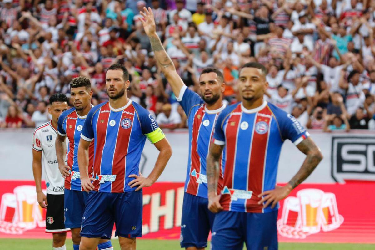 Santa Cruz e Bahia se enfrentaram no Arruda e empataram sem gols na estreia da Copa do Nordeste, em jogo que foi recheado de homenagens a Tiago Cardoso