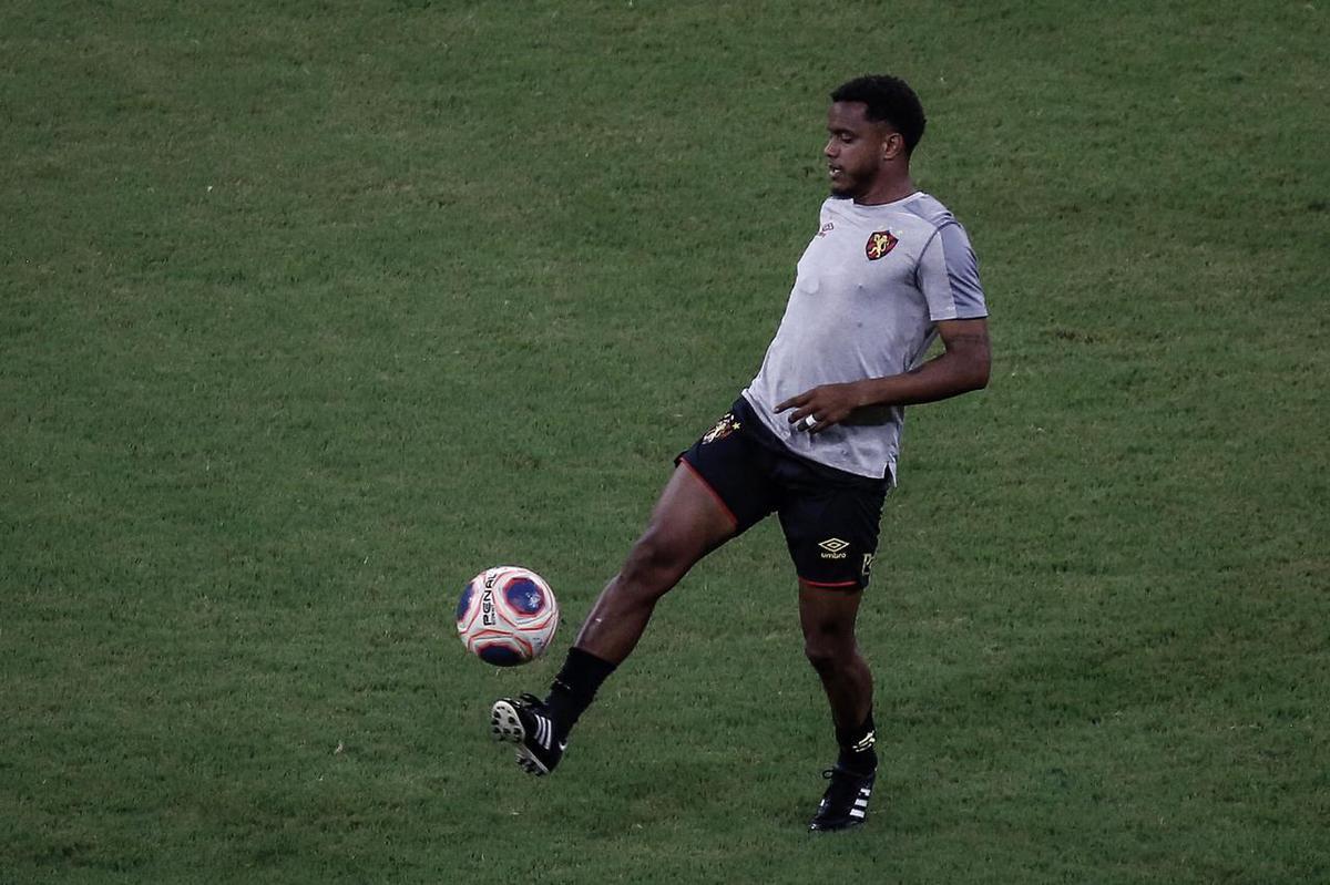 Equipes se enfrentaram na Arena pela terceira rodada do Campeonato Pernambucano