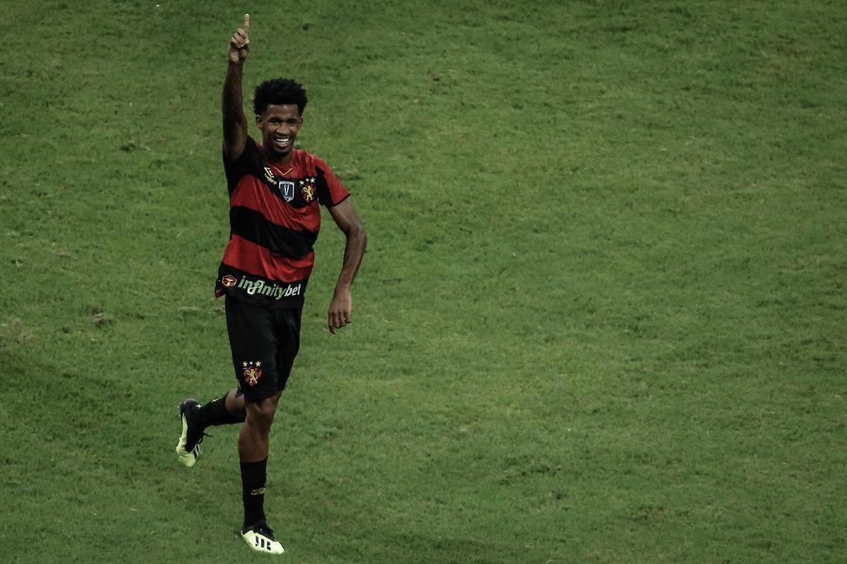 Equipes se enfrentaram na Arena pela terceira rodada do Campeonato Pernambucano