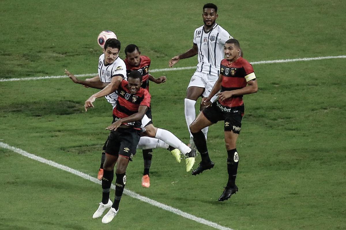 Equipes se enfrentaram na Arena pela terceira rodada do Campeonato Pernambucano