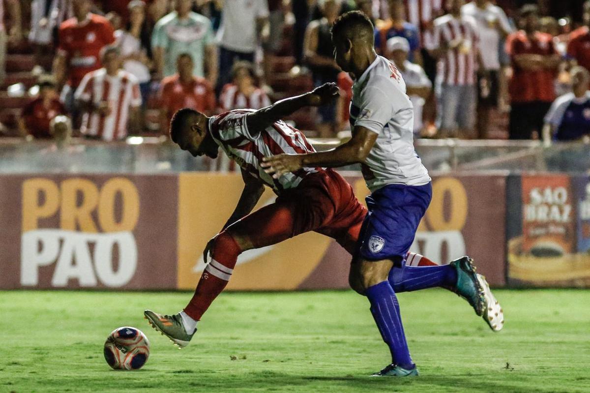 Kieza retorna ao time titular do Nutico em sua terceira passagem marcando gols na goleada do Timbu diante do Deciso Bonito, pela 3 rodada do Campeonato Pernambucano