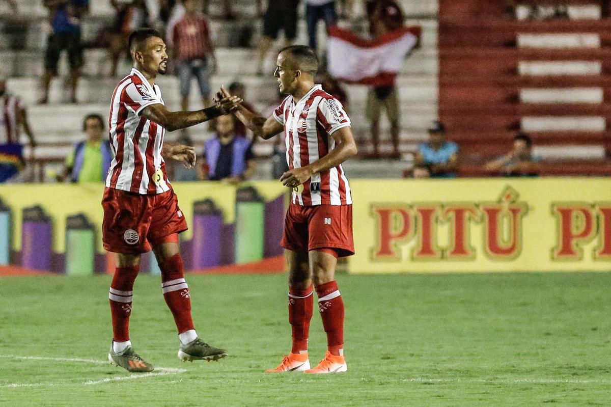 Kieza retorna ao time titular do Nutico em sua terceira passagem marcando gols na goleada do Timbu diante do Deciso Bonito, pela 3 rodada do Campeonato Pernambucano