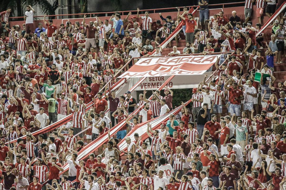 Kieza retorna ao time titular do Nutico em sua terceira passagem marcando gols na goleada do Timbu diante do Deciso Bonito, pela 3 rodada do Campeonato Pernambucano