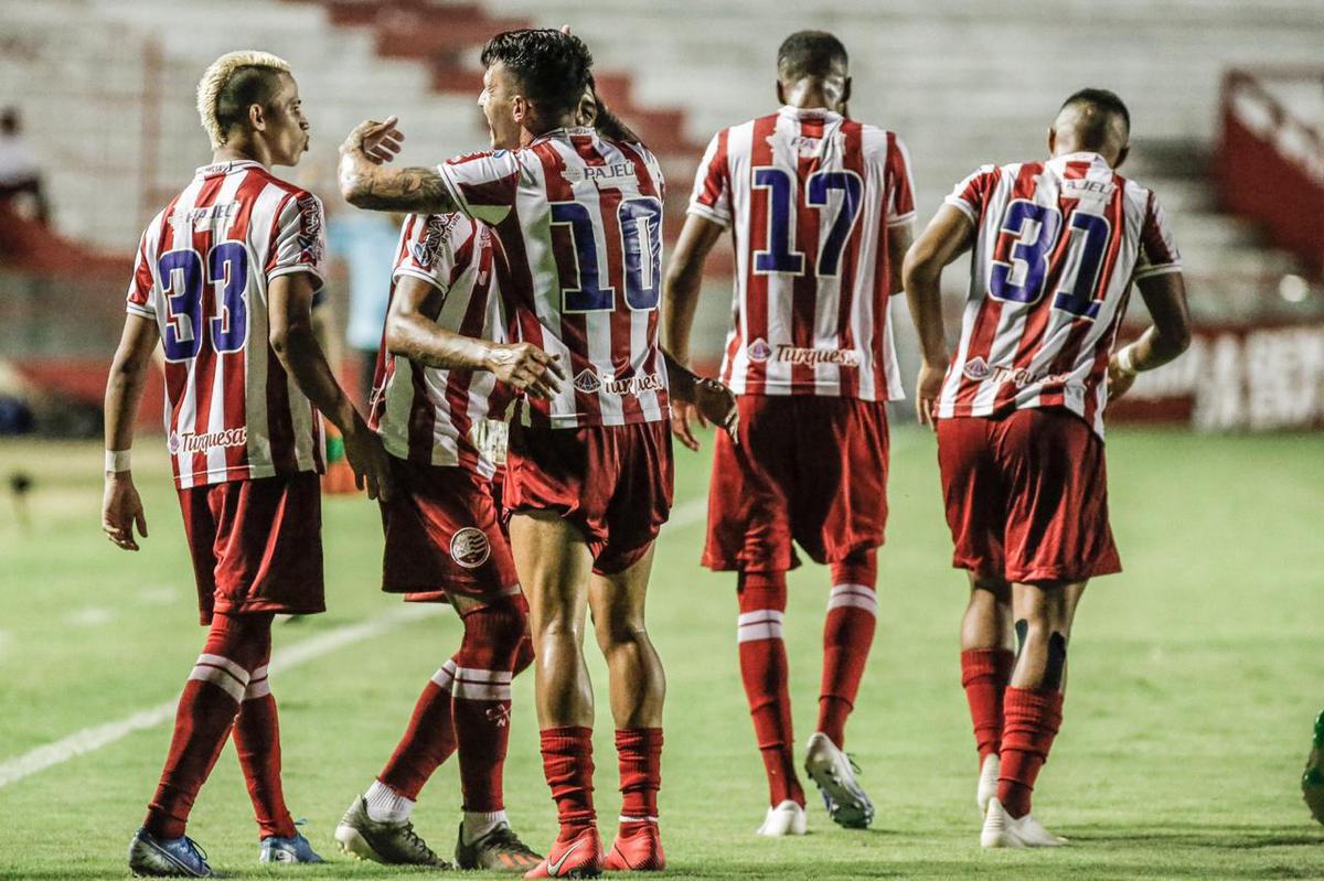 Kieza retorna ao time titular do Nutico em sua terceira passagem marcando gols na goleada do Timbu diante do Deciso Bonito, pela 3 rodada do Campeonato Pernambucano