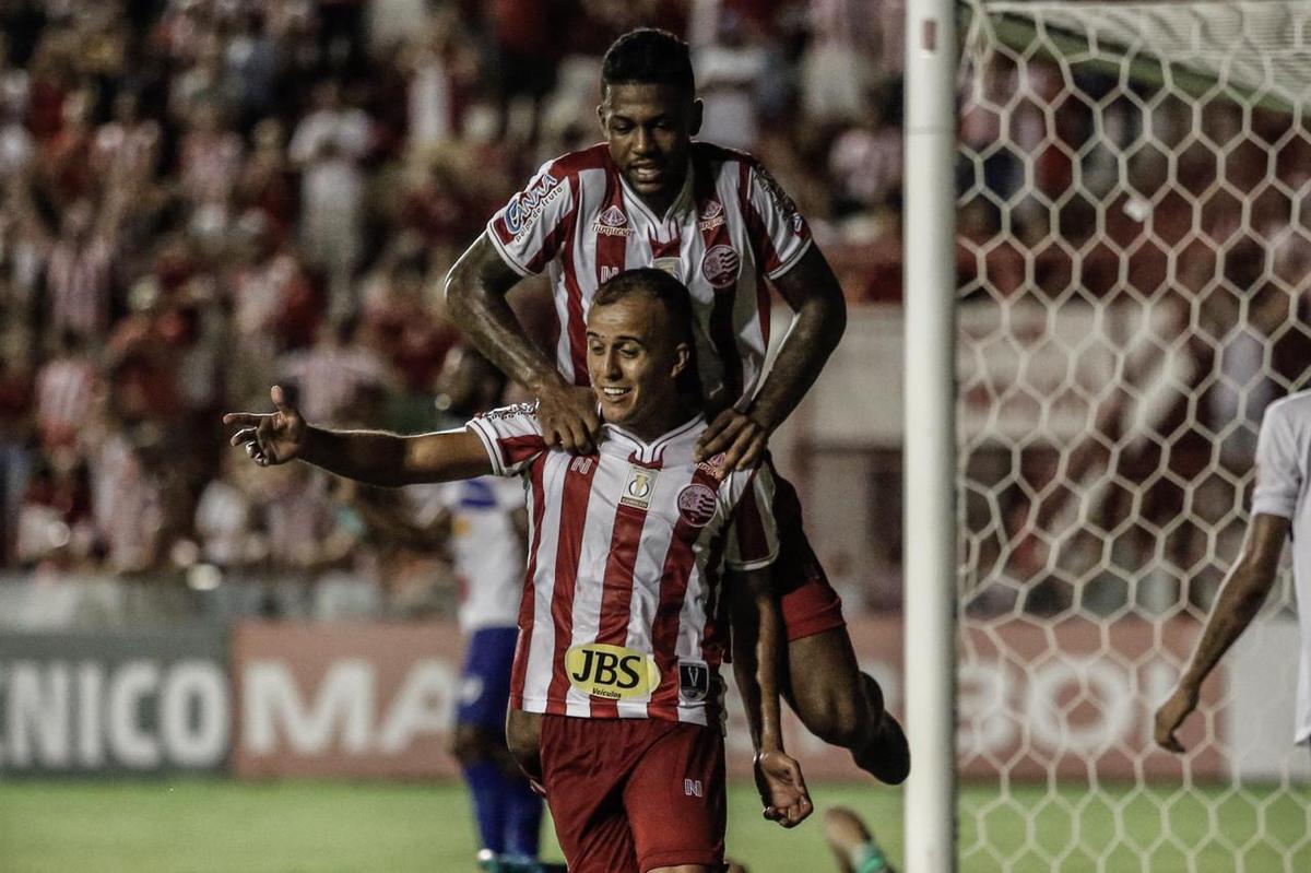 Kieza retorna ao time titular do Nutico em sua terceira passagem marcando gols na goleada do Timbu diante do Deciso Bonito, pela 3 rodada do Campeonato Pernambucano