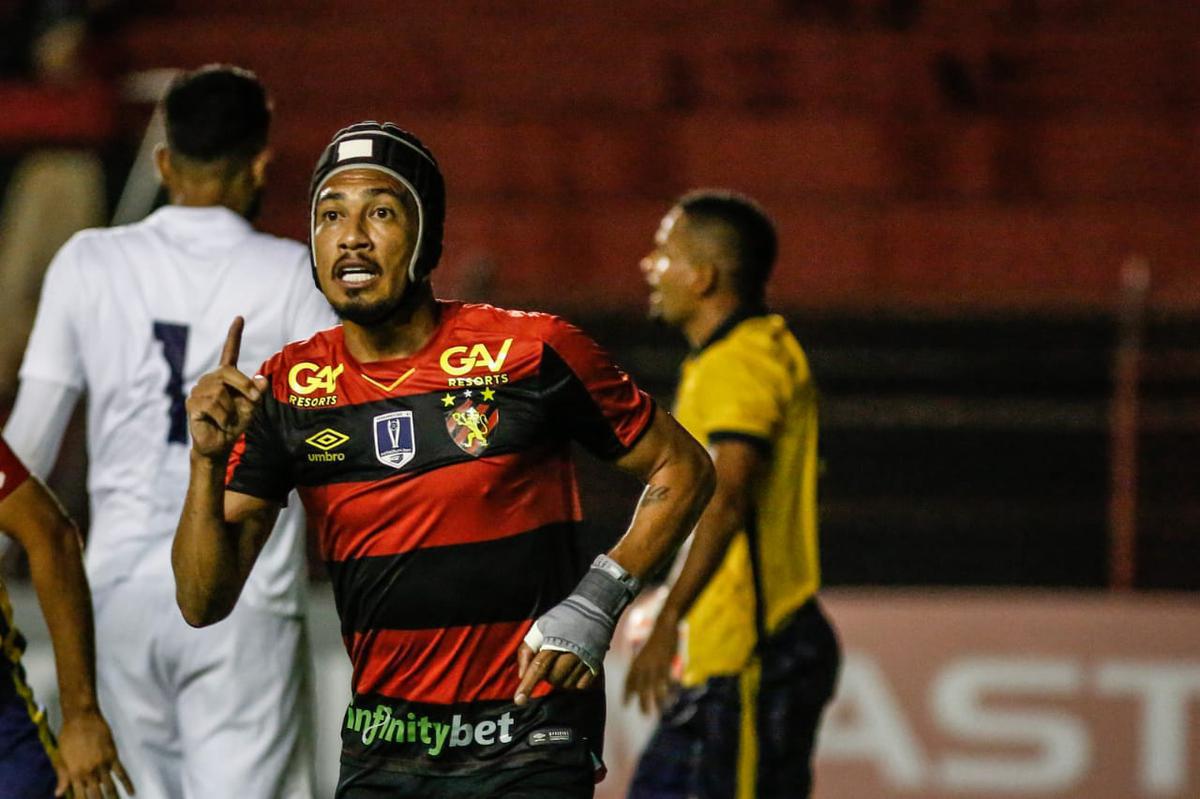 O Sport recebeu o Retr FC em jogo adiantado da 5 rodada do Campeonato Pernambucano. A partida marcou a estreia da Ilha do Retiro na temporada 2020