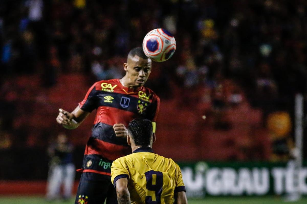 O Sport recebeu o Retr FC em jogo adiantado da 5 rodada do Campeonato Pernambucano. A partida marcou a estreia da Ilha do Retiro na temporada 2020