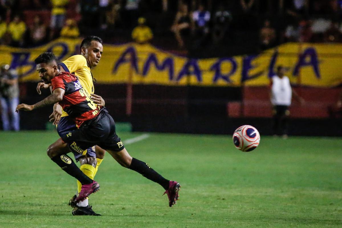 O Sport recebeu o Retr FC em jogo adiantado da 5 rodada do Campeonato Pernambucano. A partida marcou a estreia da Ilha do Retiro na temporada 2020