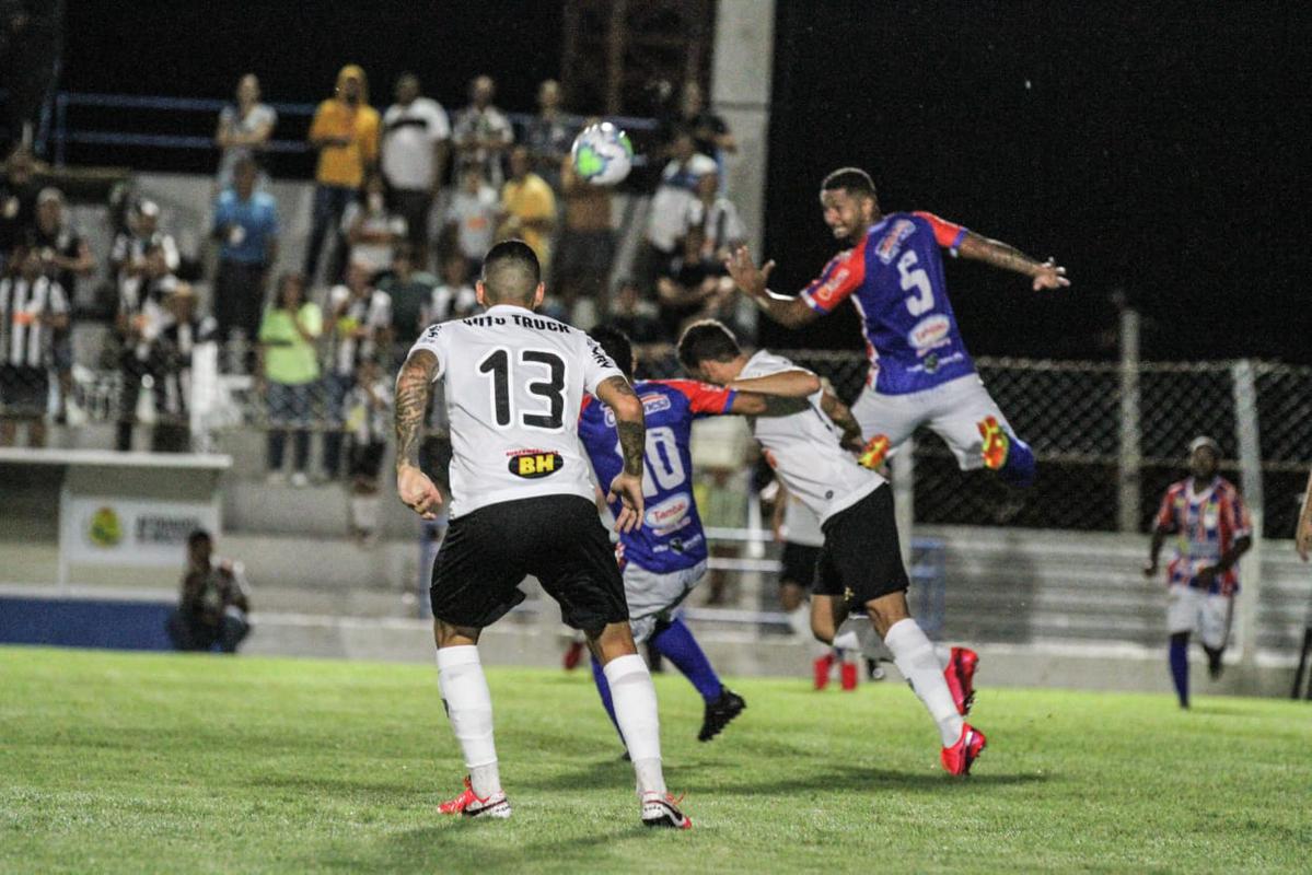 Fotos: Bruno Cantini-Agncia Galo-Atltico / Fotos: Cludio Gomes- Estdio ISO-Afogados