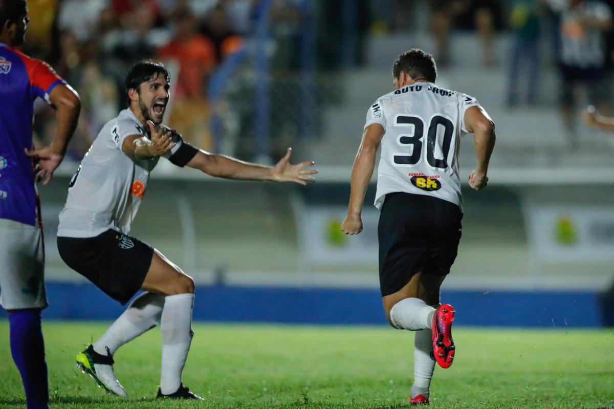 Fotos: Bruno Cantini-Agncia Galo-Atltico / Fotos: Cludio Gomes- Estdio ISO-Afogados