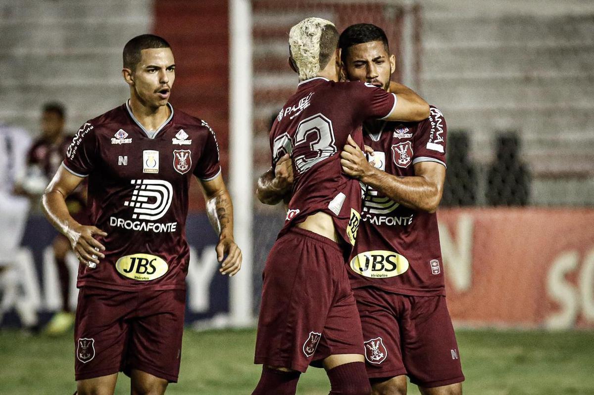 Em jogo vlido pela 5 rodada da Copa do Nordeste, o Nutico recebeu o ABC, nos Aflitos, buscando encaminhar a classificao para a segunda fase do torneio regional