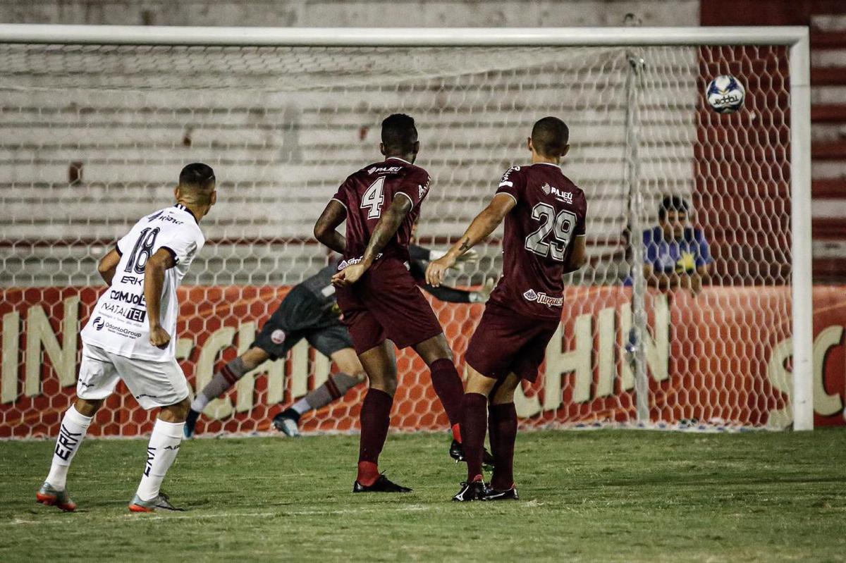 Em jogo vlido pela 5 rodada da Copa do Nordeste, o Nutico recebeu o ABC, nos Aflitos, buscando encaminhar a classificao para a segunda fase do torneio regional