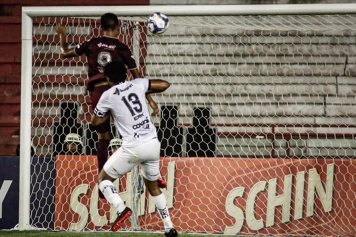 Em jogo vlido pela 5 rodada da Copa do Nordeste, o Nutico recebeu o ABC, nos Aflitos, buscando encaminhar a classificao para a segunda fase do torneio regional