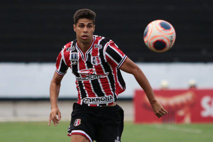 Tricolor venceu o Deciso de Bonito por 2 a 1, garantiu a liderana do Estadual e a vaga na Copa do Brasil de 2021