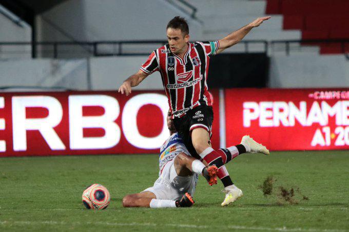 Tricolor venceu o Deciso de Bonito por 2 a 1, garantiu a liderana do Estadual e a vaga na Copa do Brasil de 2021