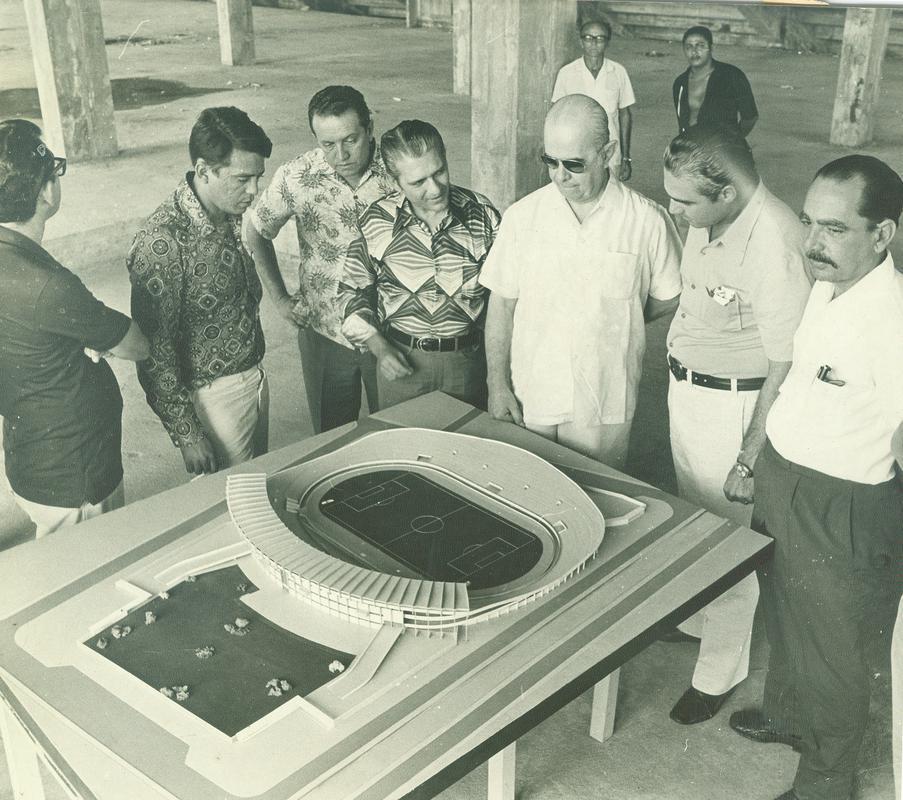 1971 - A maquete original do projeto de expanso do Jos do Rego Maciel, aprovado aps emprstimo concedido por um banco de Campina Grande, com o aval do Governo de Pernambuco da poca.