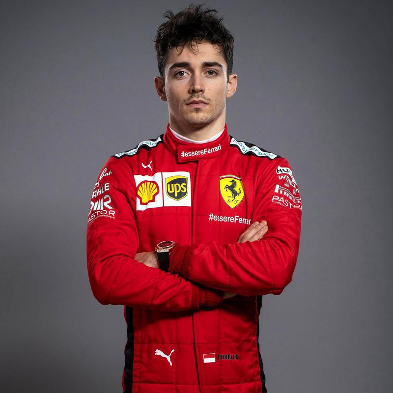 16 - Charles Leclerc (Mônaco)
Equipe: Ferrari
GPs: 42
Melhor colocação: 2 vitórias
Melhor largada: 7 poles
Volta mais rápida: 4x
Melhor posto no campeonato: 4º (2019)
Em 2020: Promissor