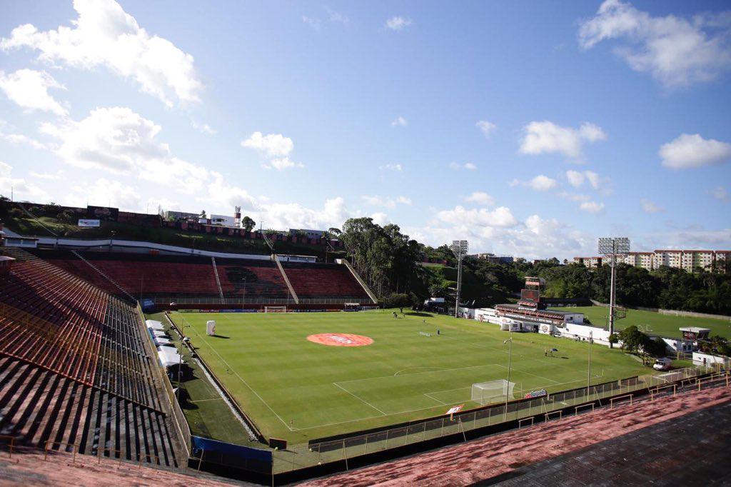 O Estdio Manoel Barradas, o Barrado,  o palco do encontro entre Fortaleza e Sport nesta tarde, pela Copa do Nordeste.