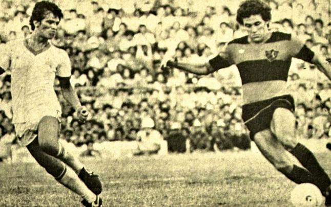 1981 - Sport 2x0 Nutico
Estadual decidido em um 'super campeonato', j que cada um dos integrantes do 'trio de ferro' levou um turno. Aps estrear na fase decisiva com um empate sem gols com o Santa Cruz, no Arruda, e ver o Nutico bater os corais por 1 a 0, nos Aflitos, o Leo teria que derrotar os alvirrubros por dois gols de diferena na Ilha conquistar o bicampeonato. Feito obtido com gols de Den e Roberto Corao de Leo. 
Time: Pas; Vilson, Mario, Ailton e Chico Fraga; Merica, Givanildo e Den; Nilson (Heider), Roberto Corao de Leo e Joo Carlos (dson). Tcnico: Orlando Fantoni