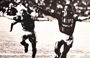 1992 - Sport 1x0 Nutico
O bicampeonato em cima do rival foi mais disputado. Ainda com a dupla Hlio e Moura, o Leo perdeu o jogo de ida, no Arruda, por 1 a 0 e devolveu o placar na volta, na Ilha, com gol do atacante Dinda, que no ano anterior estava no Nutico. Na prorrogao, os rubro-negros seguraram o 0 a 0 e foram campees, com direito ao rbitro Valdomiro Matias anular um gol do alvirrubro Ocimar, em lance polmico. 
Time: Gilberto; Odair, Lima, Chico Monte Alegre e Biro Biro; Gilberto Gacho, Atade e Erasmo (Neco); Dinda, Hlio (Jnior Guimares) e Moura. Tcnico: Givanildo Oliveira.