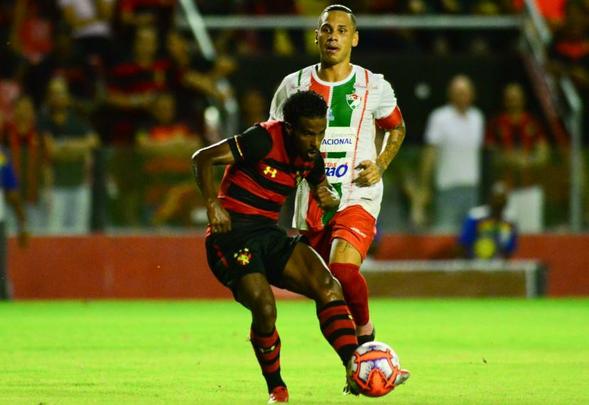 8ª rodada - Sport 4x0 Salgueiro - 13/3/2019
Após mais 13 dias de intervalo, o Leão entrava em campo. Dessa vez para golear o Salgueiro. Partida em que o técnico Guto Ferreira começou a dar um pouco mais de sua cara ao time. Com relação a escalação, foi a vez do contestado volante Kaio perder espaço no time.
Time: Mailson; Norberto, Rafael Thyere, Adryelson e Sander; Charles (Leandrinho), Ronaldo, Guilherme; Luan (Juninho), Hernane Brocador (Élton) e Ezequiel.
Gols: Luan, Hernane, Juninho e Guilherme.