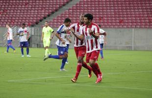 N�utico 1x0 Afogados (Quarta de final - 18/3/2018) - Diante do maior p�blico do futebol pernambucano na temporada at� ent�o (18.136 torcedores), o N�utico sofreu mais do que o esperado para conseguir sua classifica��o diante de um advers�rio fechado a maior parte do tempo. O gol do al�vio s� veio ap�s um p�nalti pol�mico marcado em cima de Wallace Pernambucano e convertido por J�nior Timb�, aos 22 minutos do segundo tempo.