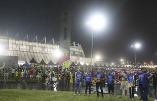 Brasileiros, japoneses e costa-marfinenses fizeram a festa antes de entrar na Arena Pernambuco