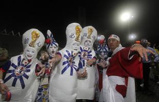 Brasileiros, japoneses e costa-marfinenses fizeram a festa antes de entrar na Arena Pernambuco