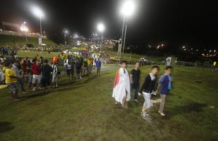 Brasileiros, japoneses e costa-marfinenses fizeram a festa antes de entrar na Arena Pernambuco