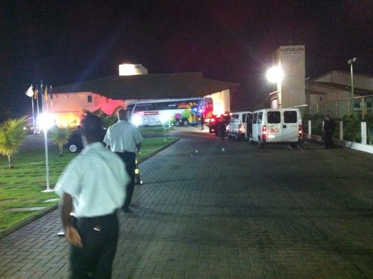 Alemanha  recebida por torcedores em Salvador aps preparao em Santa Cruz de Cabrlia