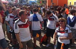 Torcedores Alemes animaram Fan Fest no Recife durante jogo contra os portugueses