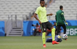 Grupo da Seleo Brasileira realizou ltimo treino antes de enfrentar o Mxico em Fortaleza