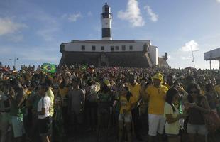 Correspondentes do Superesportes espalhados pelas sedes acompanham Brasil x Mxico nas Fan Fests