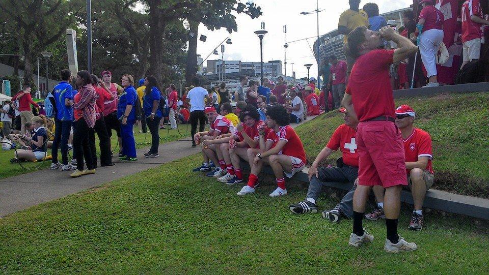 suos dominam chegada na Fonte Nova e espalham mancha vermelha em Salvador