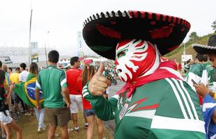 Mexicanos eram maioria no entorno da Arena Pernambuco antes da partida entre Mxico e Crocia