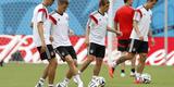 Joachim Low e comandados treinaram na tarde desta quarta-feira no Recife