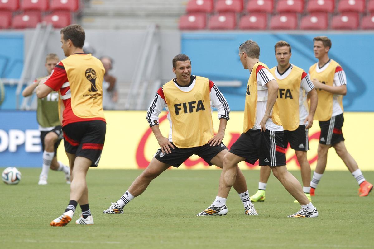 Joachim Low e comandados treinaram na tarde desta quarta-feira no Recife