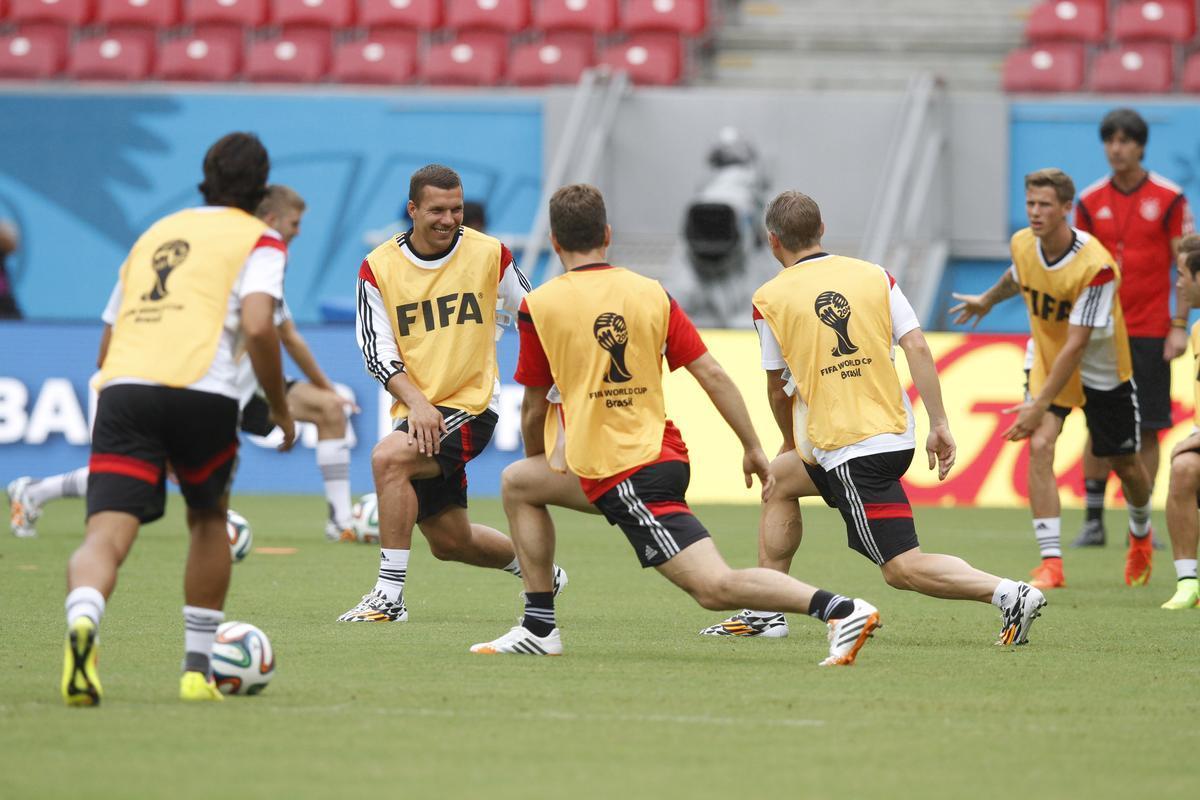 Joachim Low e comandados treinaram na tarde desta quarta-feira no Recife