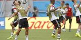 Joachim Low e comandados treinaram na tarde desta quarta-feira no Recife